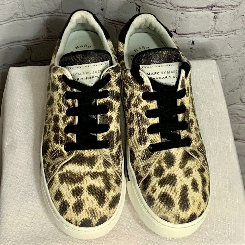 MARC By Marc Jacobs Animal-Print Leather Sneakers Size 7 - Picture 4 of 16